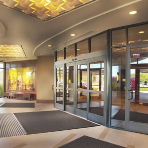 commercial door specialist Oak Ridge