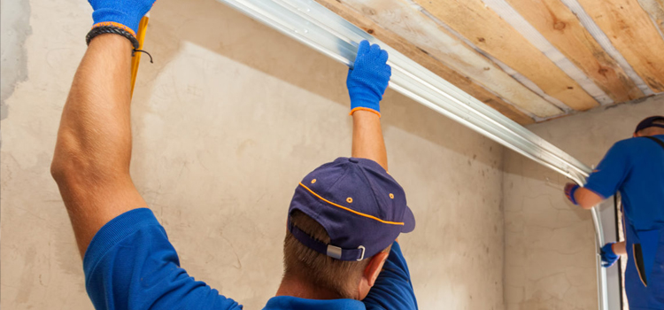 commercial overhead garage door repair in Oak Ridge