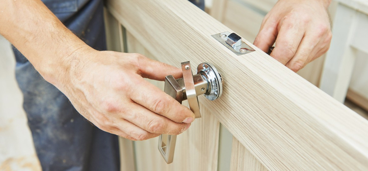 interior door repair Oak Ridge