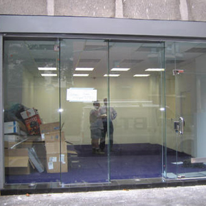 shop front door repair Oak Ridge